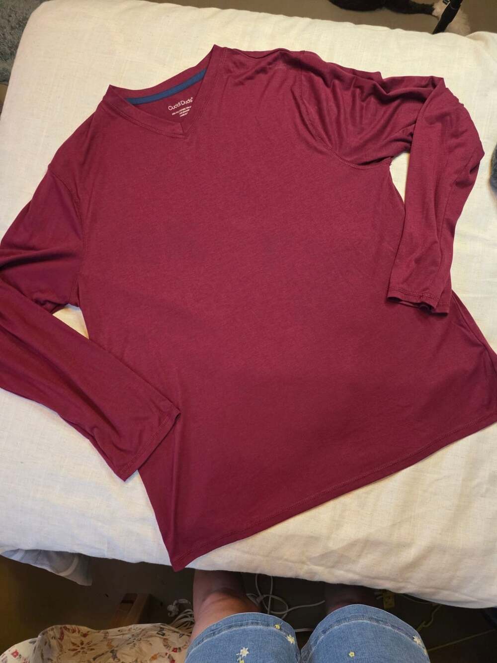Cuddl Duds Long Sleeve V-Neck Pajama T-Shirt Maroon Burgundy Size L